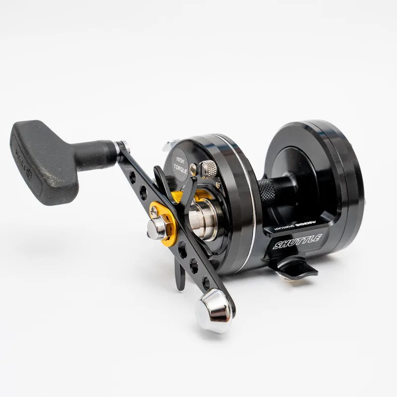 Akios Shuttle STR Kuro Multiplier Reel