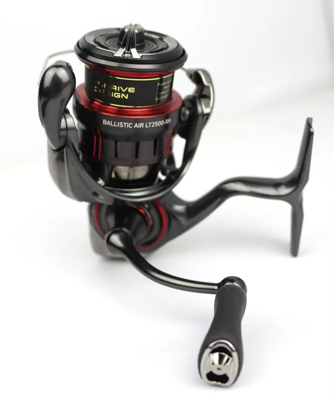 Daiwa 25 Ballistic Air LT Spinning Reel