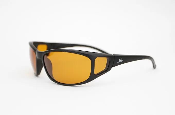 Fortis Wraps Polarised Sunglasses — Amber AM/PM