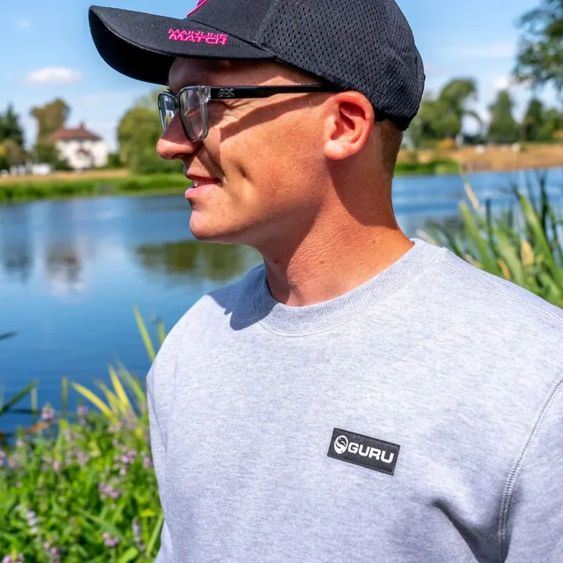 Guru Patch Crewneck Grey - Medium