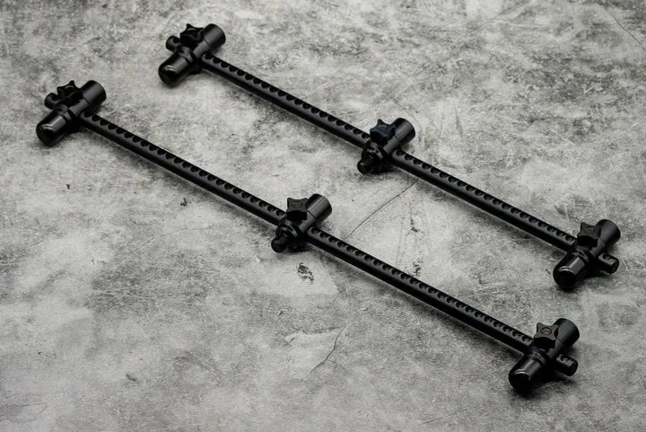 OMC Elbowz Black — 3 Rod / Standard