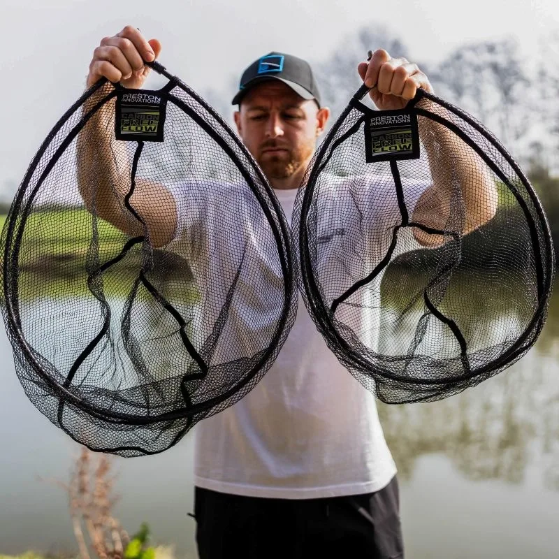 Preston Carbon Free Flow Landing Net