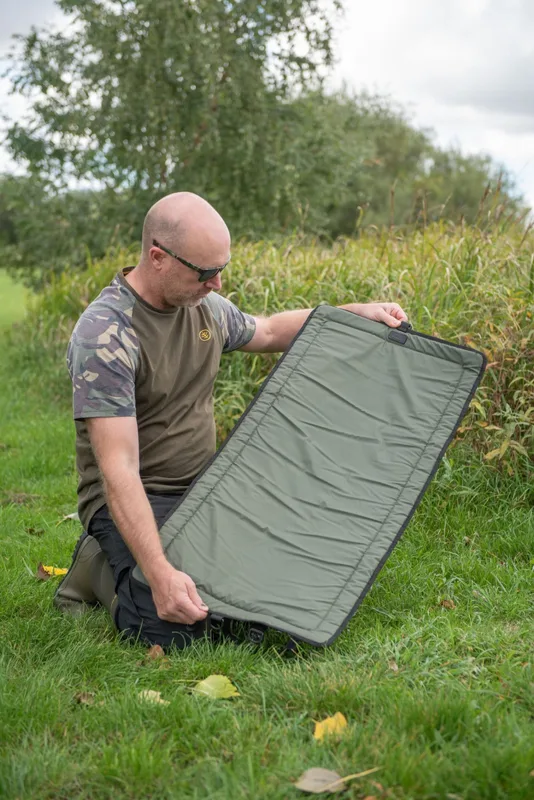 Wychwood Specialist Compact Unhooking Matt
